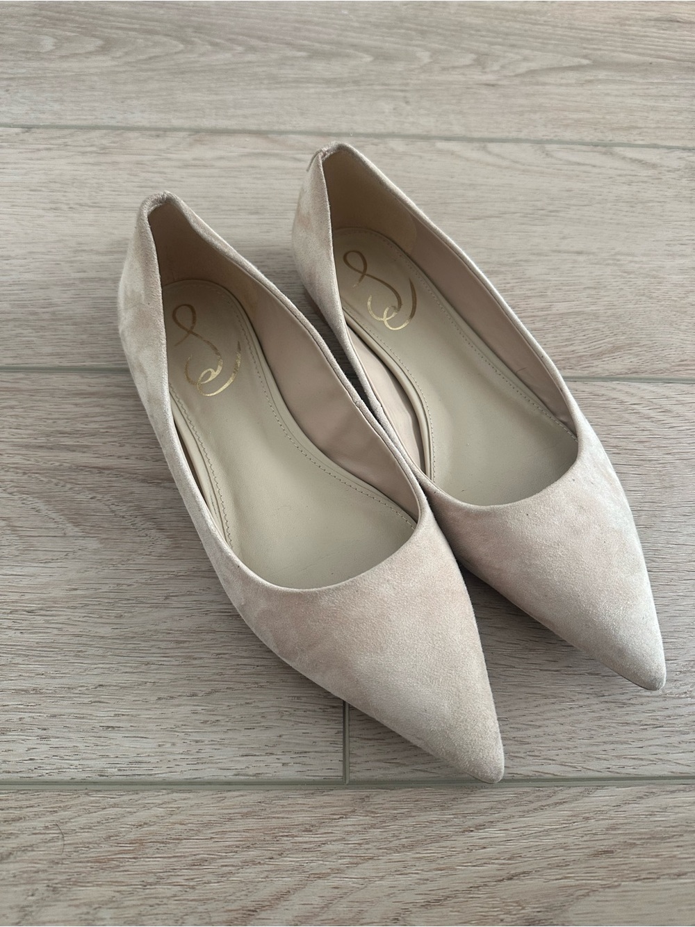 Sam Edelman Pointed Toe Women's Flats in Light Beige - Picture 2 of 4
